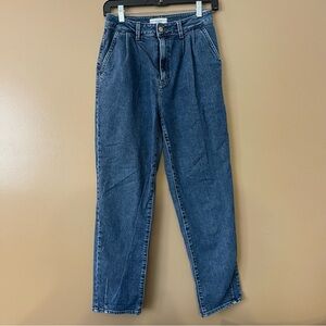 Guess Dark Blue straight leg Denim Jeans size 26